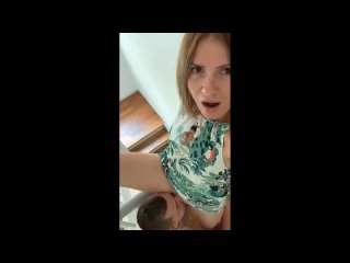 husband licks wife's pussy after lover in the stairwell. sex porn anal blowjob kuni cheating sexwife cuckold fuck fuck cum russian